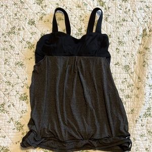 Lululemon black and gray bralet with cover and adjustable elastic waist